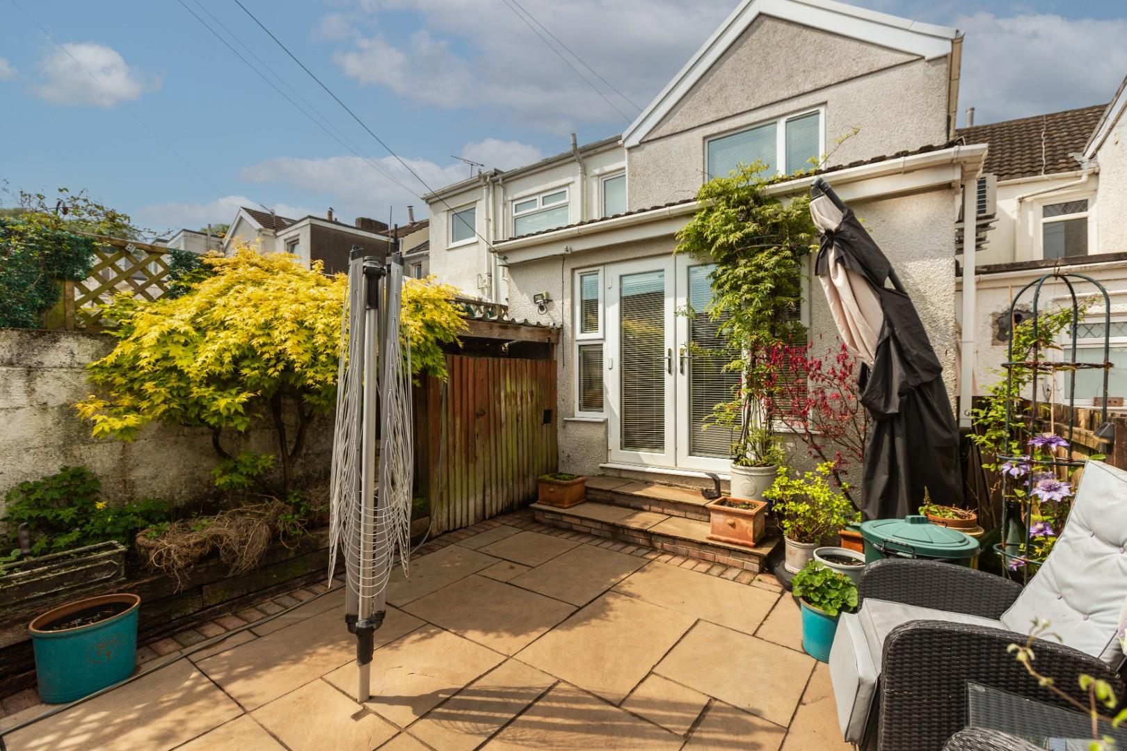 Woodville Road, Mumbles, Swansea, SA3 4AD